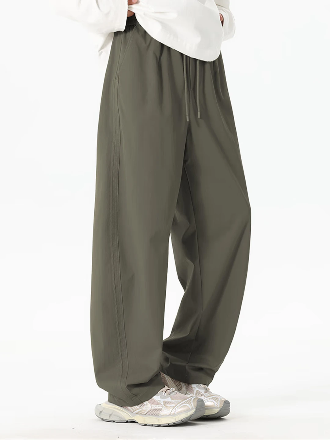 MINISO American-Style Straight-Leg Casual Pants for Men, Outdoor Sport Trousers, Bean Green, XL